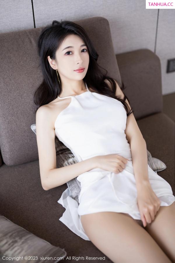 林乐一  [XiuRen]高清写真图 2023.05.29 No.6817 林乐一 丝袜美腿第25张图片